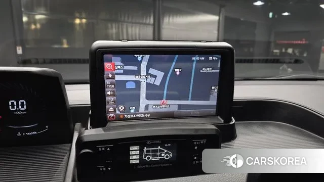 Hyundai Staria 2021 Желтый из Кореи, фото 5