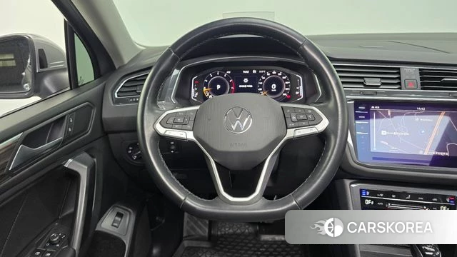 Volkswagen Tiguan Allspace 2022 Серый из Кореи, фото 5