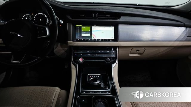 Jaguar XF (X260) 2018 Синий из Кореи, фото 5