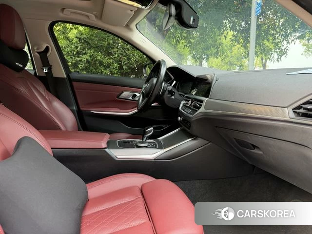 BMW 3 series 2022 Черный из Китая, фото 5