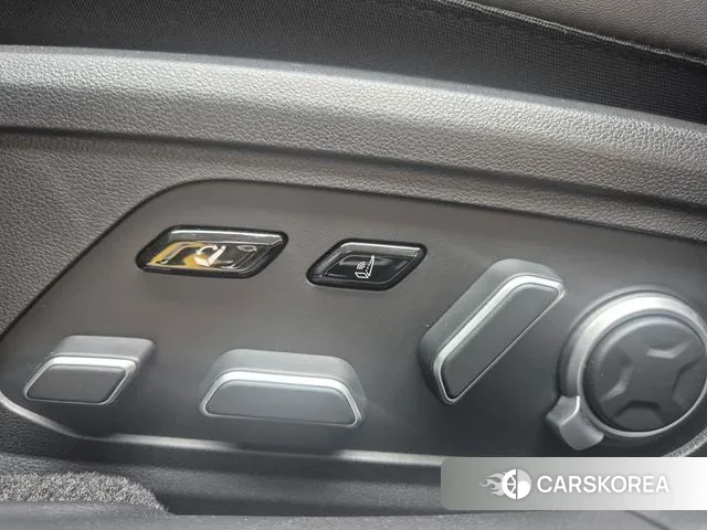 Hyundai Grandeur Hybrid (GN7) 2023 Черный из Кореи, фото 5