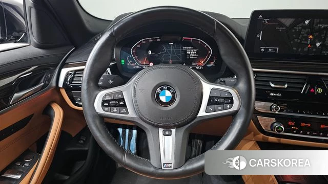 BMW 5 Series (G30) 2021 Черный из Кореи, фото 5