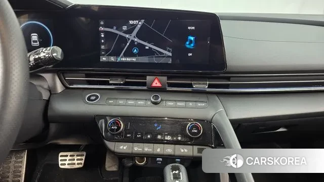 Hyundai The New Avante (CN7) 2023 Белый из Кореи, фото 5