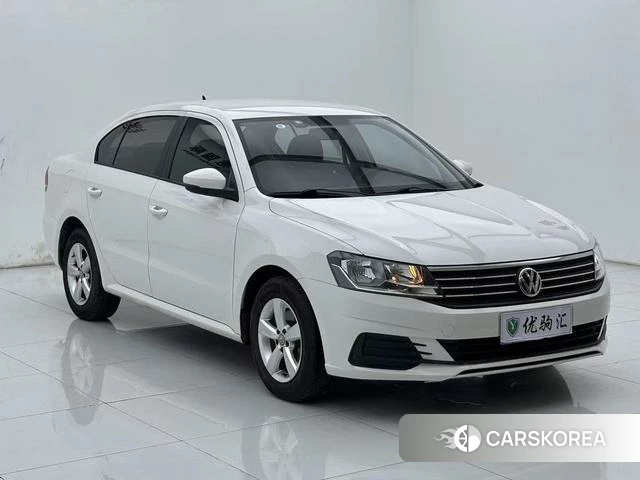 Volkswagen Lavida 2023 Белый из Китая, фото 5