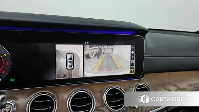 Mercedes-Benz E-Class W213 2018 Белый из Кореи, фото 5