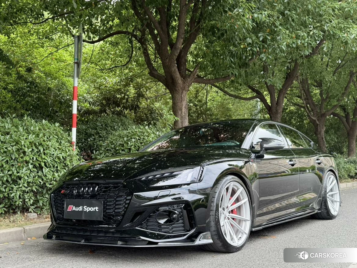 Audi RS 5 2023 Черный из Китая, фото 5