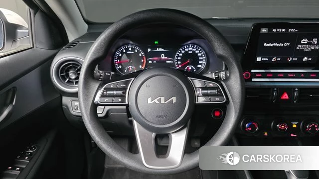 Kia The New K3 2nd generation 2024 Белый из Кореи, фото 5