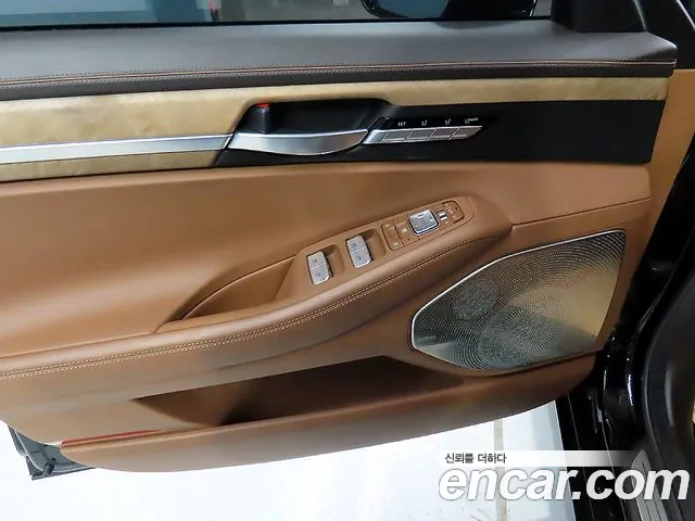 Genesis G90 2021 Черный из Кореи, фото 5