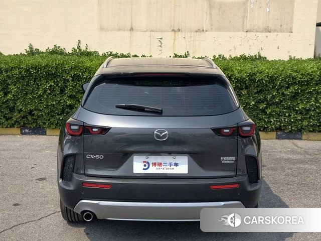 Mazda CX-50 line also 2026 Темно-серый из Китая, фото 5