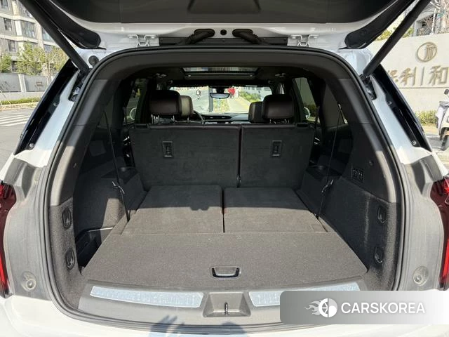 Cadillac XT6 2021 Белый из Китая, фото 5
