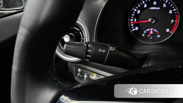 Kia The New K3 2nd generation 2023 Белый из Кореи, фото 5