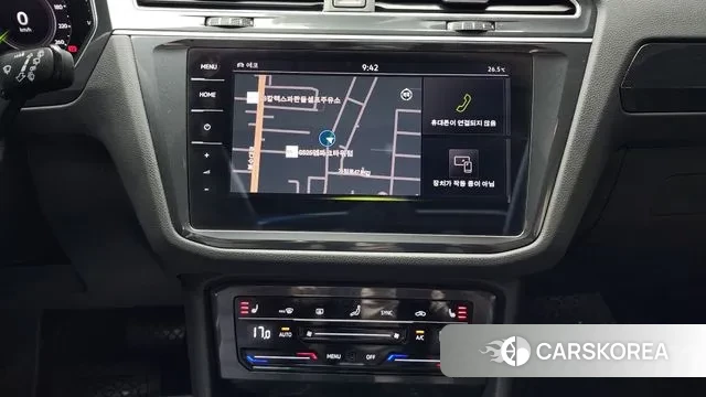 Volkswagen Tiguan second Generation 2022 Белый из Кореи, фото 5