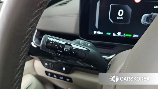 Kia The New Carnival 4th Generation 2025 Белый из Кореи, фото 5