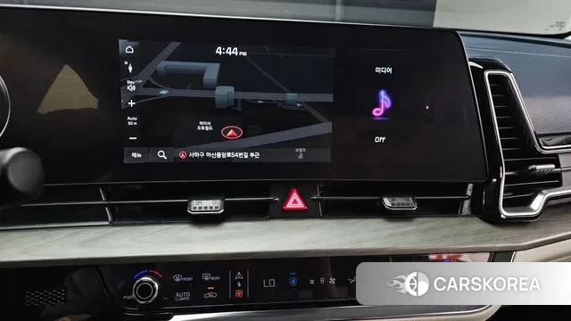 Kia Sportage 5th Generation 2022 Белый из Кореи, фото 5