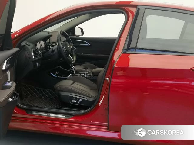 BMW 1 series 2022 Красный из Китая, фото 5