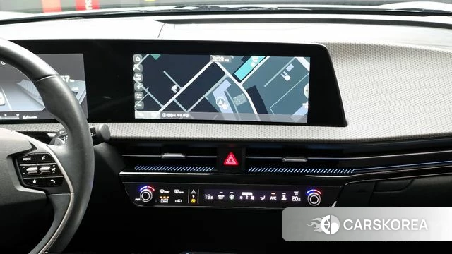 Kia EV6 2022 Жемчужный цвет из Кореи, фото 5