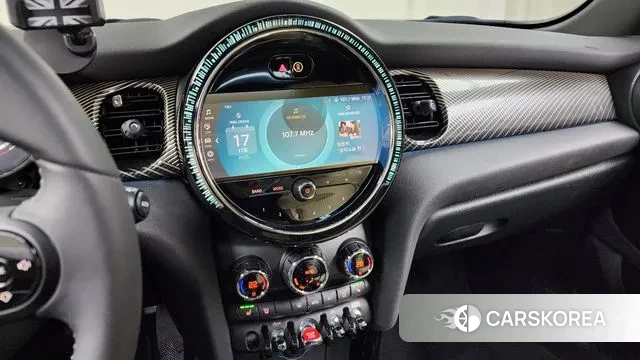 Mini Cooper 2022 Зеленый из Кореи, фото 5