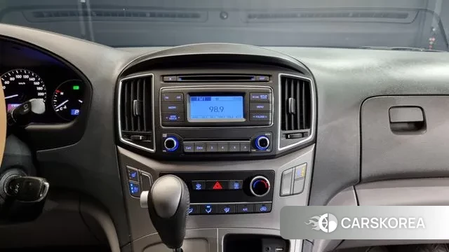 Hyundai The New Grand Starex 2018 Белый из Кореи, фото 5