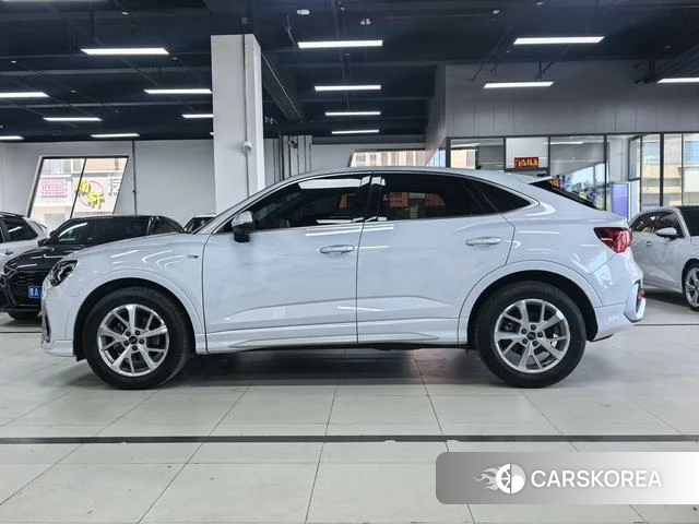 Audi Q3 Sportback 2023 Белый из Китая, фото 5