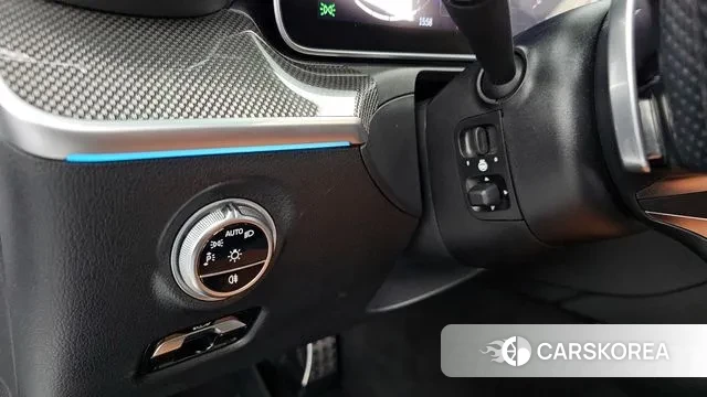 Mercedes-Benz C-Class W206 2022 Белый из Кореи, фото 5