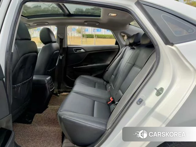 Hyundai Name picture 2021 Белый из Китая, фото 5
