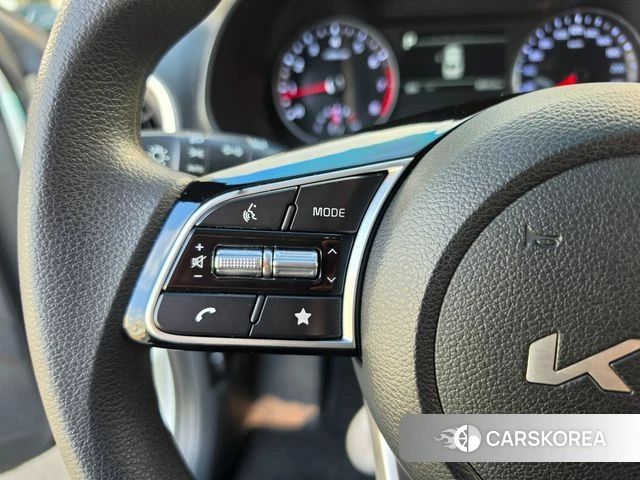 Kia The New K3 2nd generation 2023 Белый из Кореи, фото 5
