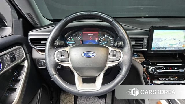 Ford Explorer 6th Generation 2022 Белый из Кореи, фото 5