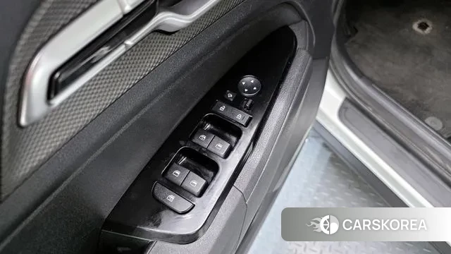 Kia Sportage 5th Generation Hybrid 2022 Белый из Кореи, фото 5