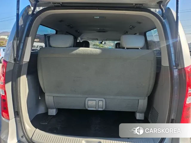 Hyundai The New Grand Starex 2019 Серебристо-серый из Кореи, фото 5