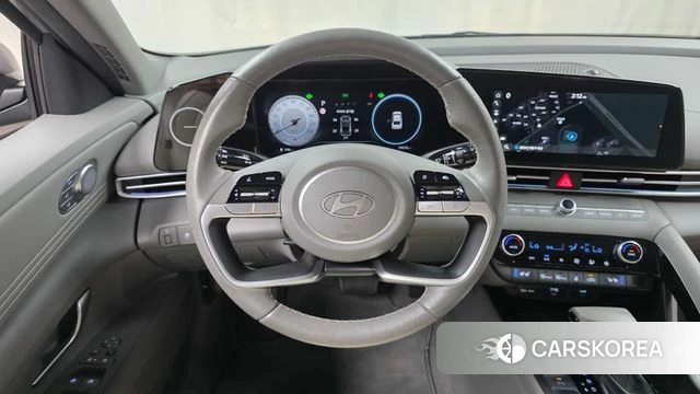 Hyundai The New Avante (CN7) 2023 Серебристо-серый из Кореи, фото 5