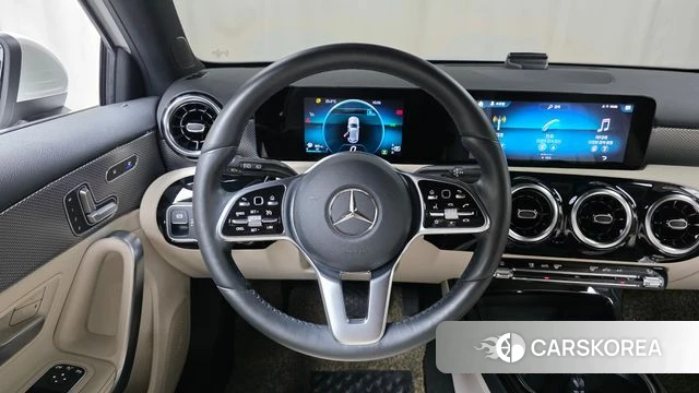 Mercedes-Benz A-Class W177 2021 Белый из Кореи, фото 5