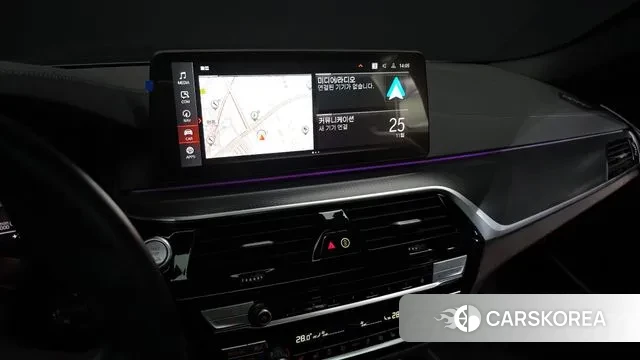 BMW 5 Series (G30) 2023 Синий из Кореи, фото 5