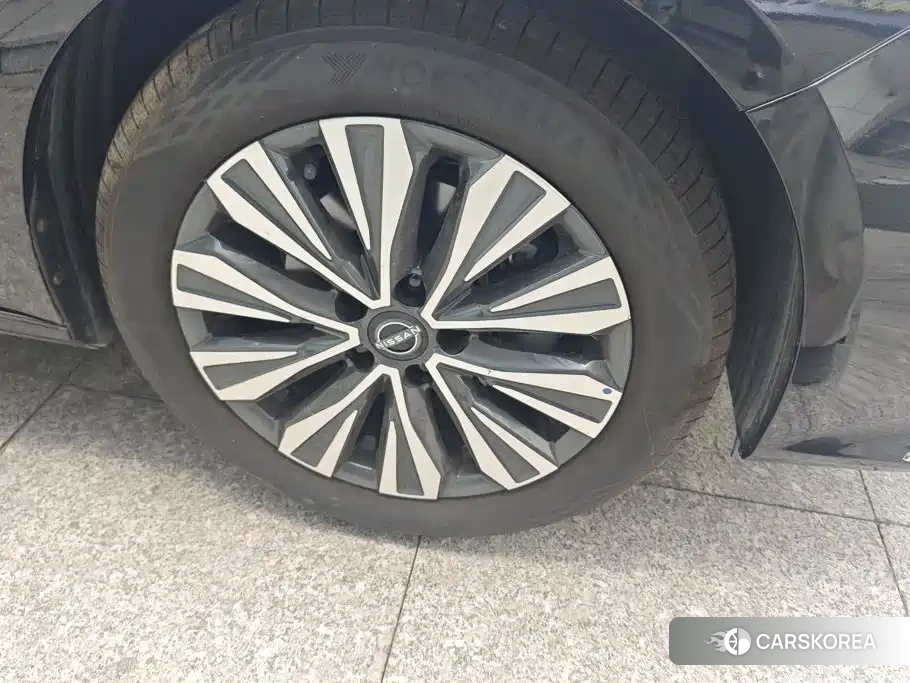 Nissan Altima 2024 Черный из Китая, фото 5