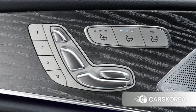 Mercedes-Benz AMG GT 2023 Белый из Кореи, фото 5