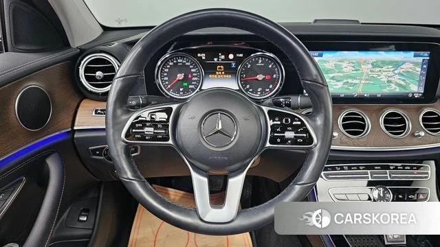 Mercedes-Benz E-Class W213 2020 Белый из Кореи, фото 5