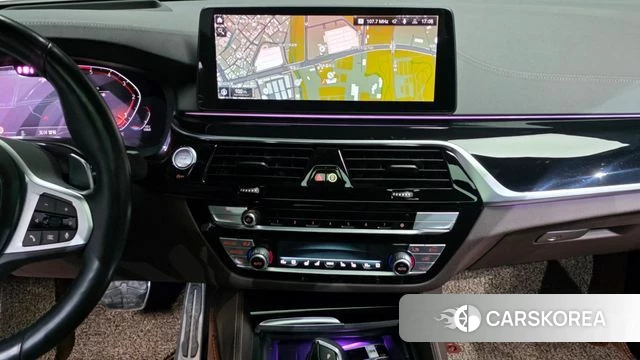 BMW 6 Series GT (G32) 2021 Белый из Кореи, фото 5