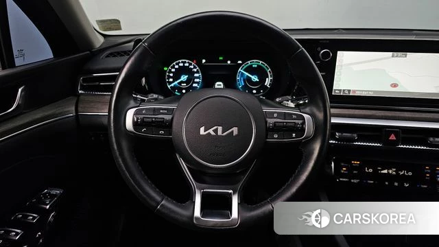 Kia K5 Hybrid 3rd Generation 2023 Черный из Кореи, фото 5