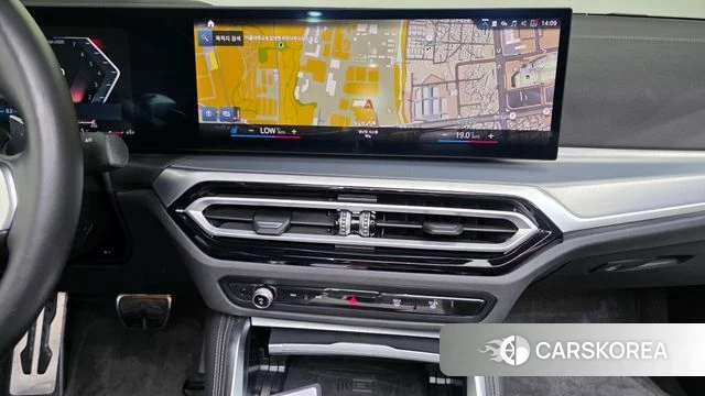 BMW 4 Series (G22) 2023 Цвет галактики из Кореи, фото 5