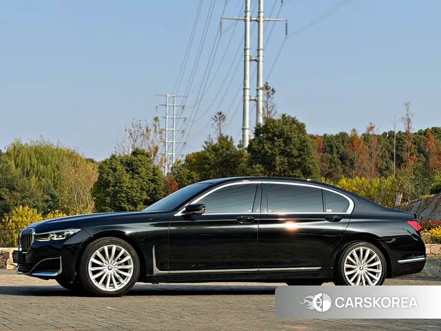 BMW 7 series 2021 Черный из Китая, фото 5