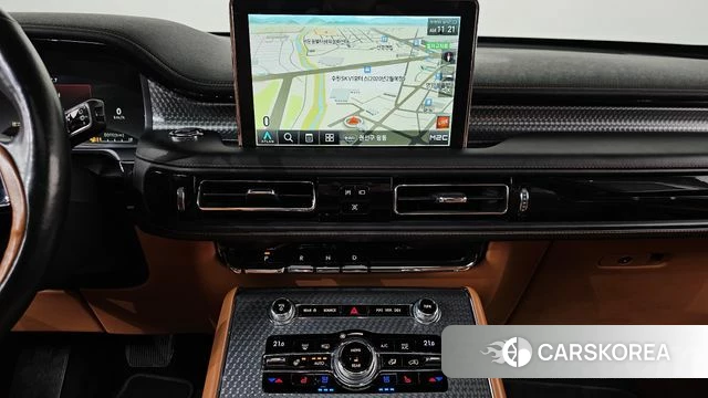 Lincoln Aviator 2nd generation 2020 Белый из Кореи, фото 5