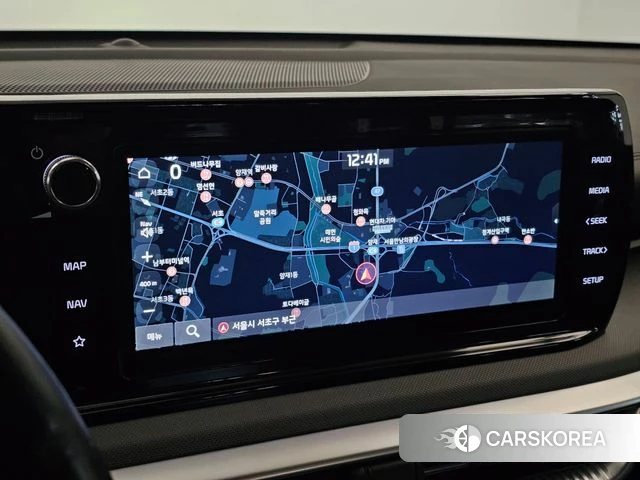 Kia K5 3rd generation 2023 Белый из Кореи, фото 5