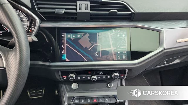 Audi Q3 (F3) 2020 Серый из Кореи, фото 5