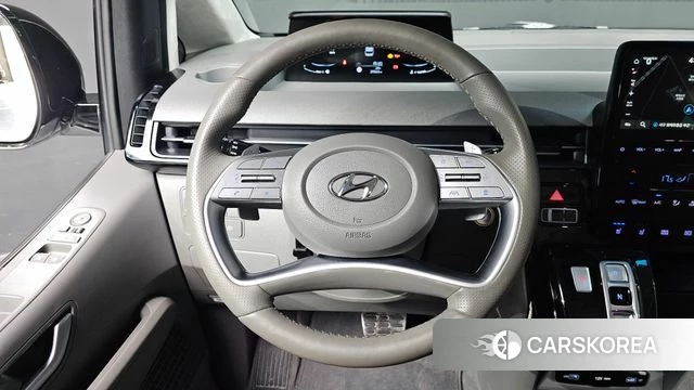 Hyundai Staria 2024 Белый из Кореи, фото 5