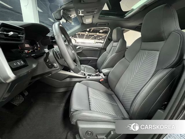 Audi A3 2022 Темно-серый из Китая, фото 5