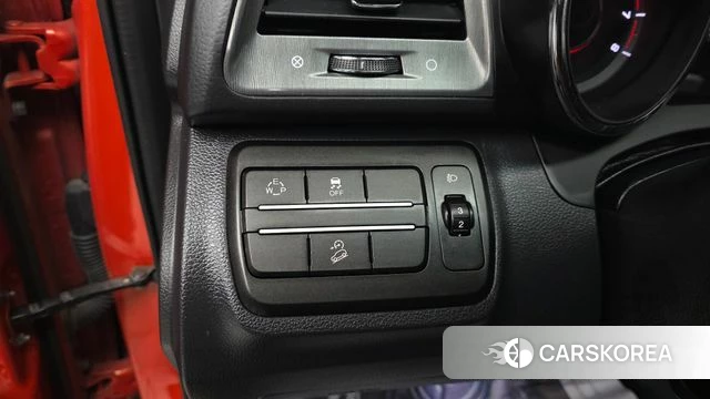 Ssangyong Tivoli Armor 2018 Оранжевый из Кореи, фото 5