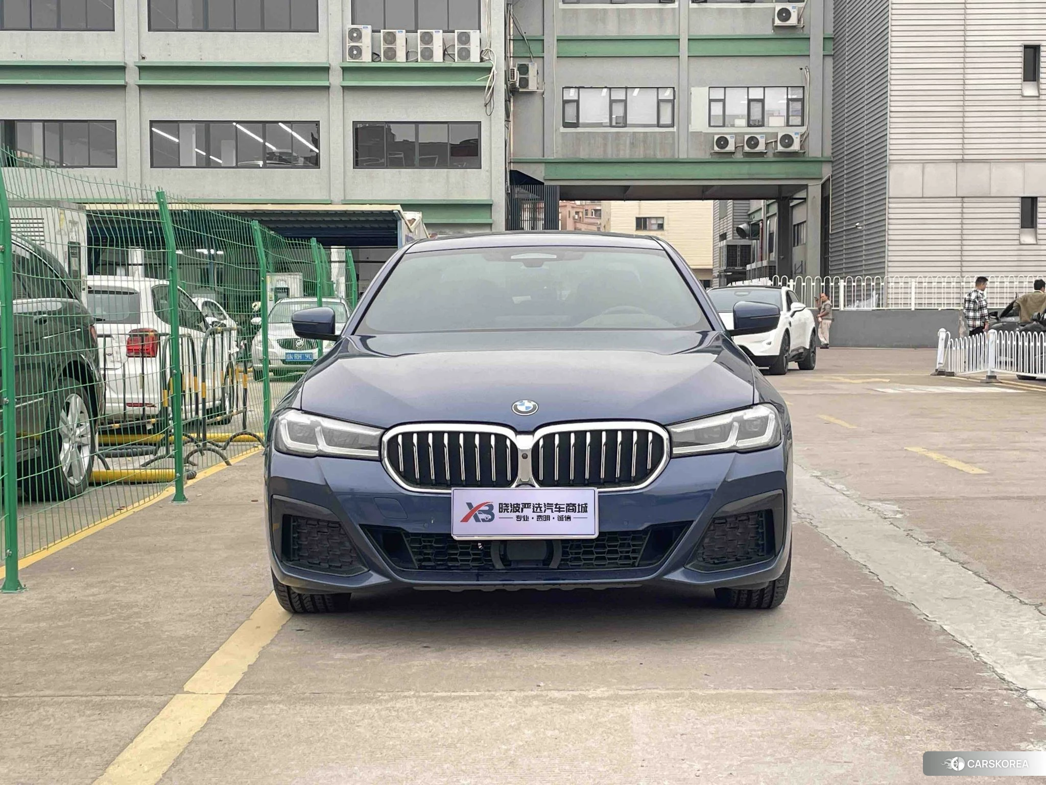 BMW 5 series 2020 Синий из Китая, фото 5