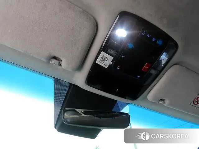 Hyundai Staria 2025 Белый из Кореи, фото 5