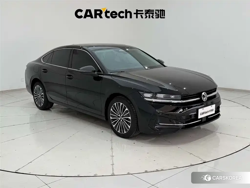Volkswagen Magotan 2025 Черный из Китая, фото 5