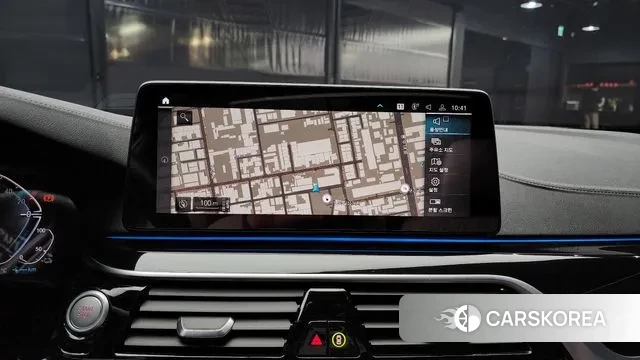 BMW 5 Series (G30) 2021 Белый из Кореи, фото 5