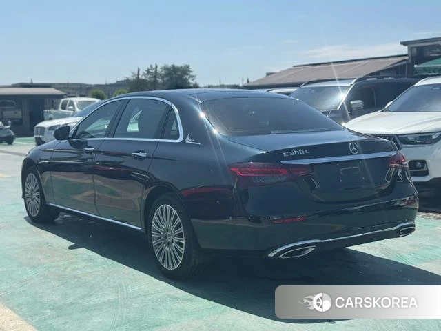 Mercedes-Benz E-class 2021 Другой из Китая, фото 5